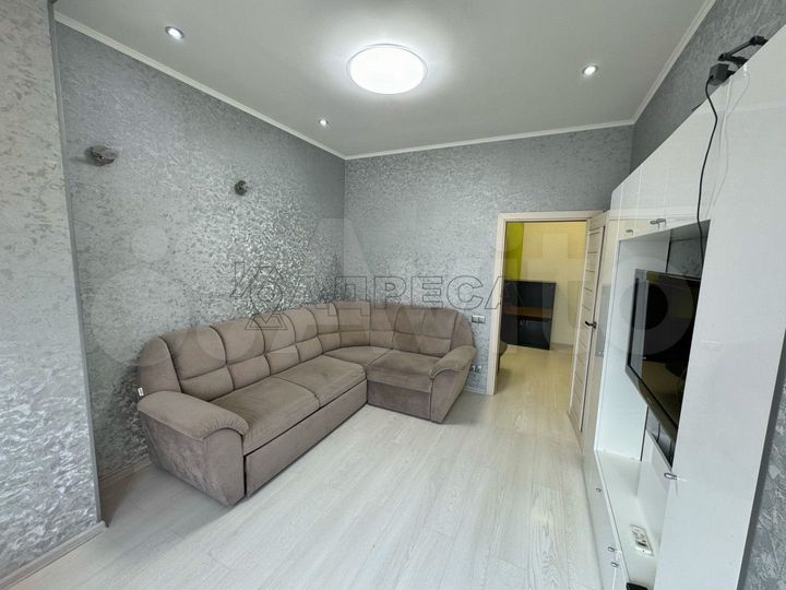 2-к. квартира, 50 м², 7/10 эт.