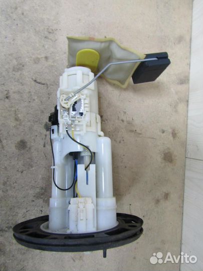 Насос топливный (бензонасос) honda Accord VII 200