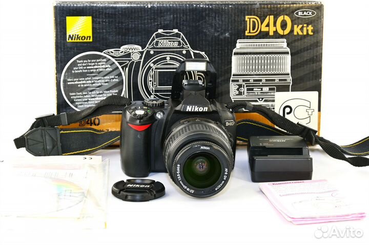 Nikon D90 12.3MP зеркалка Kit Nikon AF-S 18-55