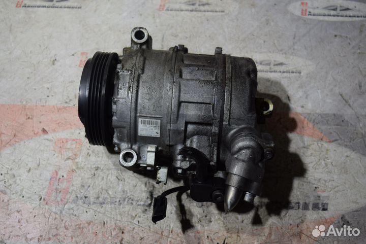 Компрессор кондиционера c BMW 7-Series E65 M54B330