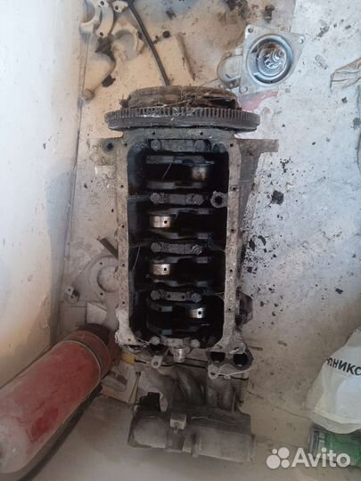 Продаю 2 двигателя