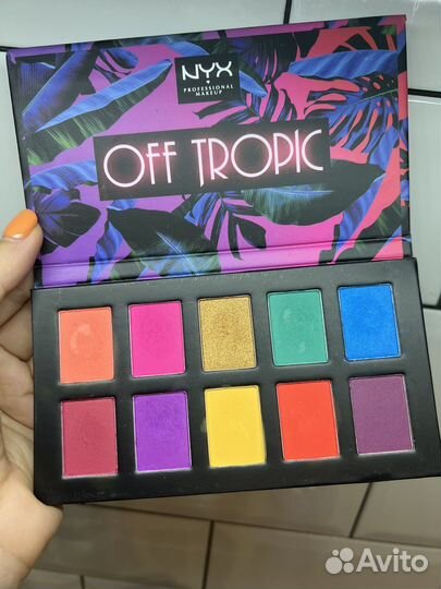 Палетка теней NYX Off Tropic