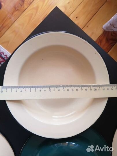 Эмалированная посуда СССР тарелки и миски (8 шт)