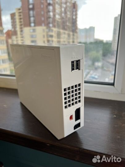 Игровая приставка Nintendo wii белая