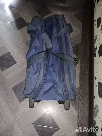 Сумка дорожная на колесах