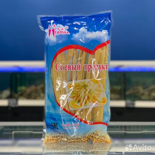 Фунчеза, спаржа, грибы древесные, лапша