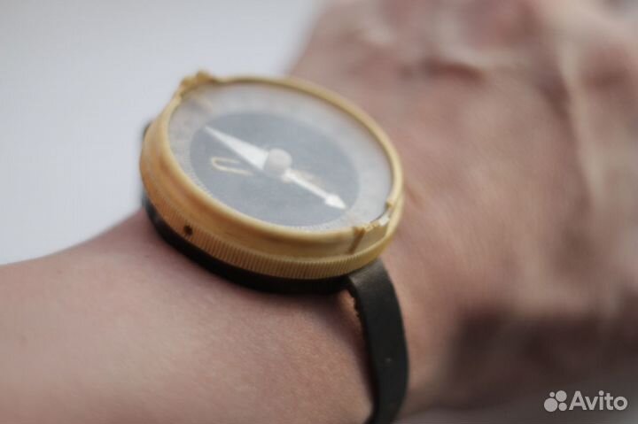 Наручный компас СССР