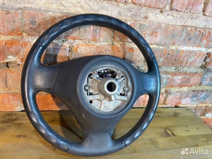 Руль Bmw 3 E90 N46B20 VA2.0 2009 Rest