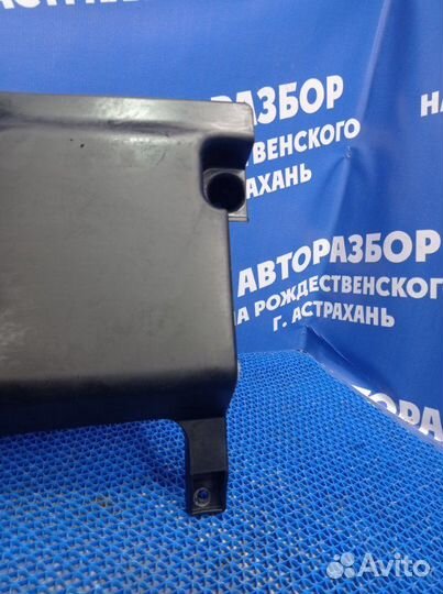 Накладка торпеды Ford Explorer внедорожник KX BDA