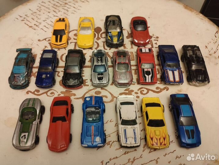 Hot wheels хотвилс велли базовые Европа Америка