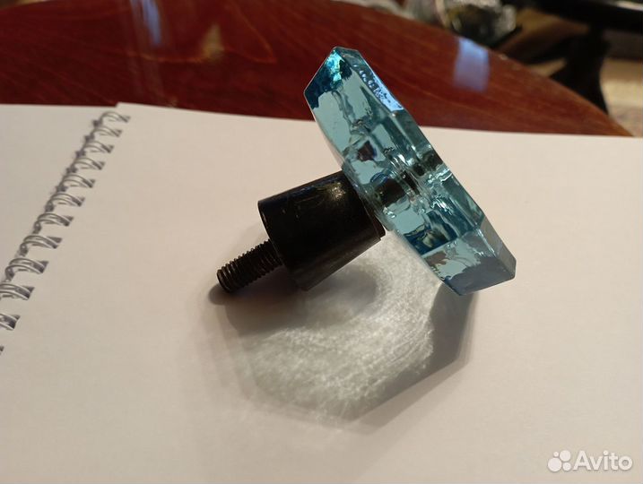 Старинная стеклянная дверная ручка СССР