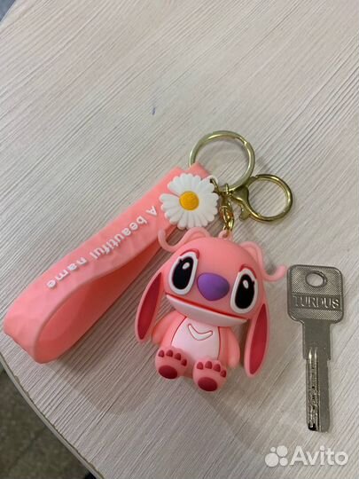 Большой выбор оригинальных брелков