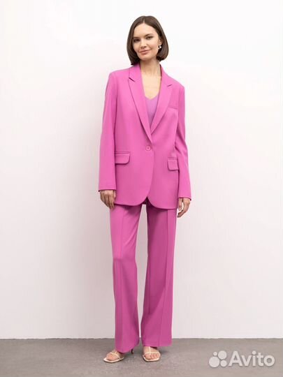 Стильный брючный костюм emka Fashion