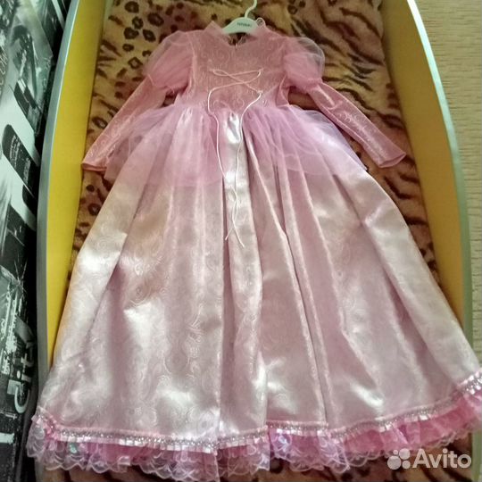 Очень красивый костюм Золушки