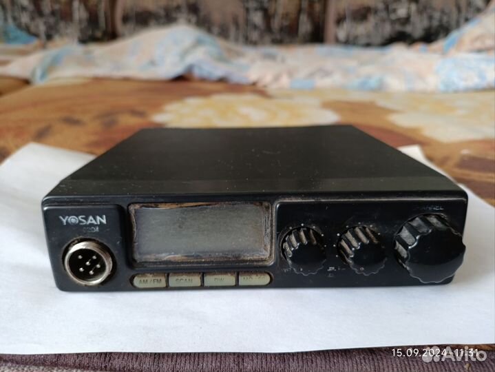 Радиостанция yosan 2204