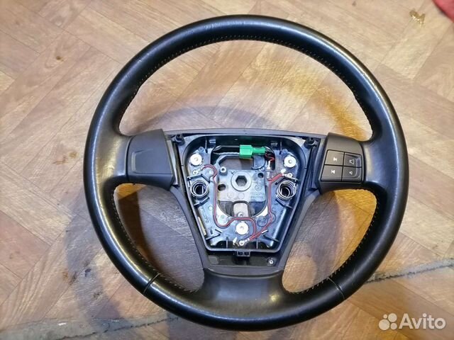 Деревянный руль вольво s40