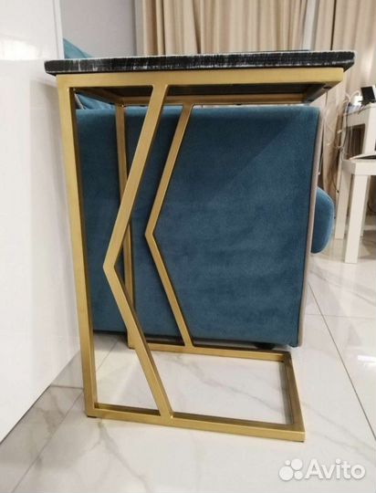 Приставной столик лофт