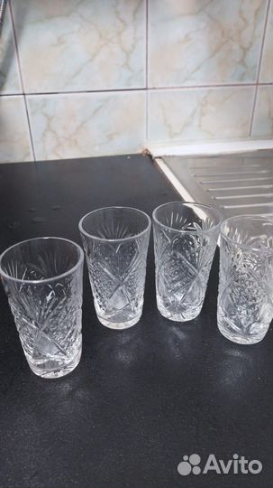 Хрустальные рюмки