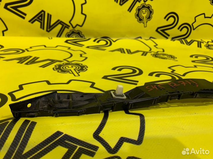 Крепление бампера заднее левое Subaru Forester SH5