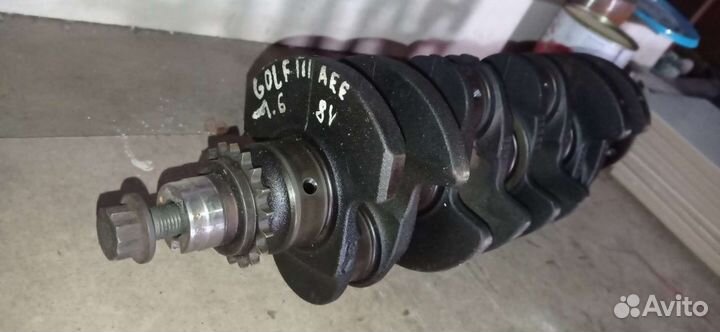 Коленвал Volkswagen Golf III Шкода