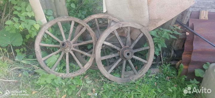 Гриф, колёса