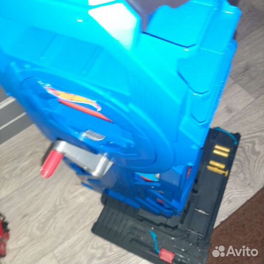 Детский гараж