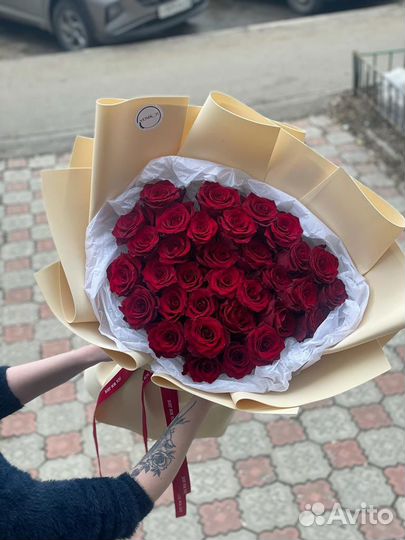 Красные розы