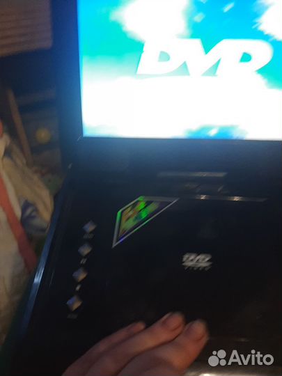 Портативный видеопроигрыватель