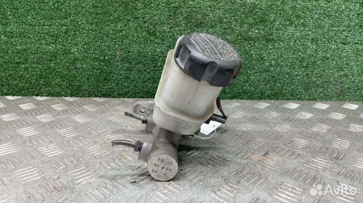 Главный тормозной цилиндр Hyundai Equus