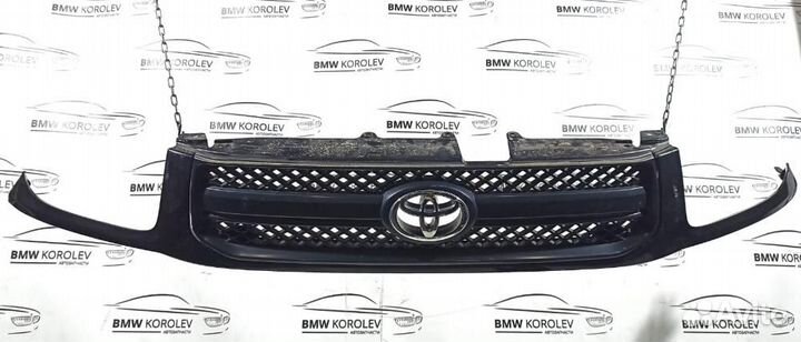 Решетка радиатора В сборе Toyota RAV4 2