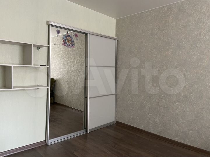 1-к. квартира, 30 м², 1/4 эт.