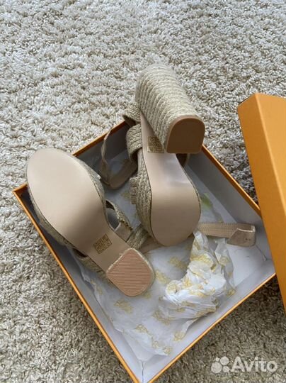 Босоножки с известного своим качеством сайта ASOS