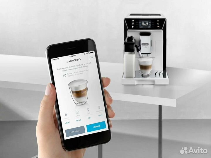 Кофемашина c автокапучинатором DeLonghi Ecam550.65