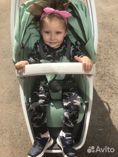 Прогулочная коляска green tone