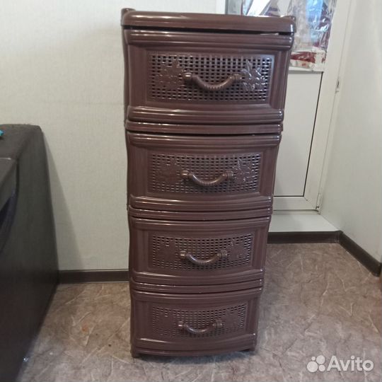 Комод пластиковый