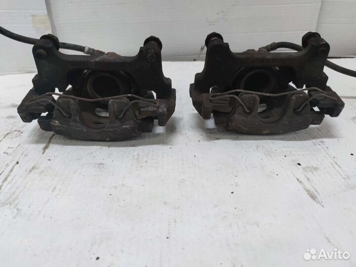 Суппорт тормозной передний Volkswagen tiguan 1