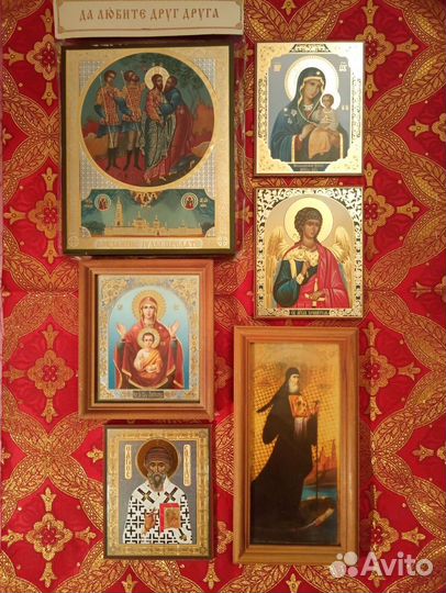 Иконы разные со святых мест