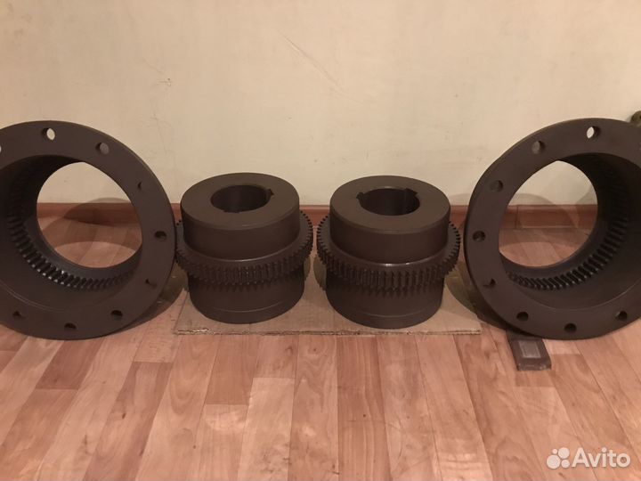 Муфта зубчатая механизма вылета портального крана