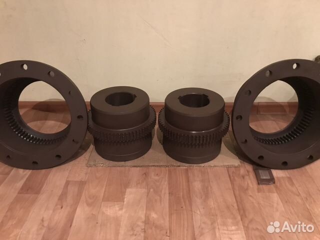 Муфта зубчатая механизма вылета портального крана