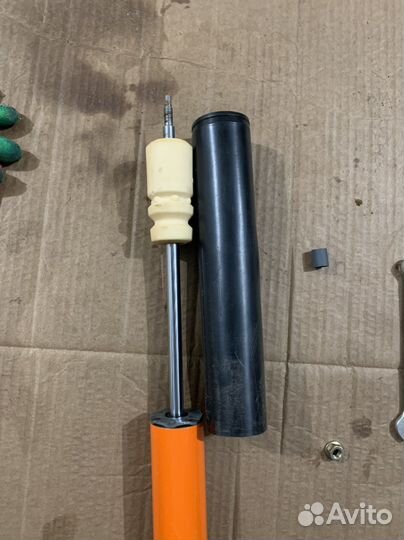 Амортизатор задний Ford Focus 2 plaza