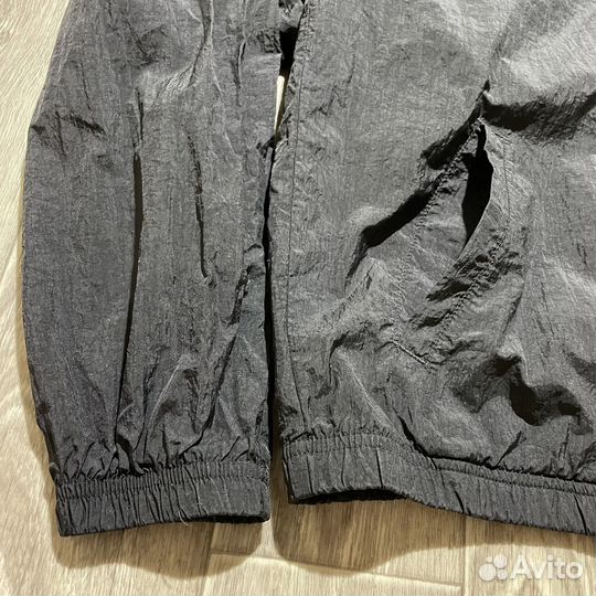 Нейлоновая ветровка Nike drill