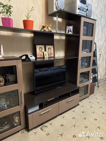 Стенка в гостиную бу