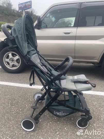 Прогулочная коляска