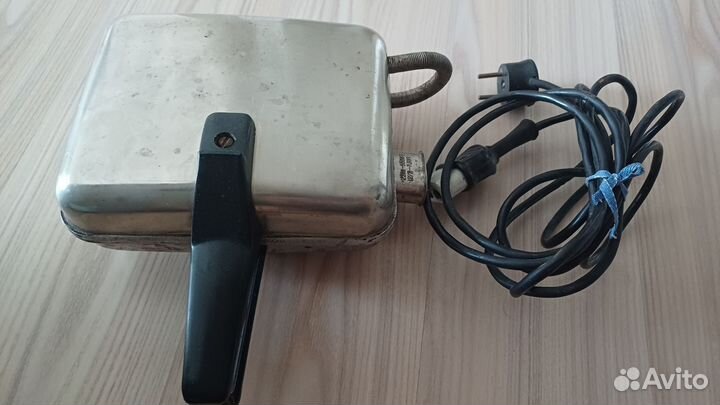 Вафельница СССР электрическая