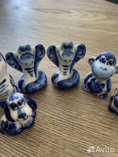Керамические фигурки гжель