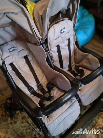 Прогулочная коляска для двойни или погодок