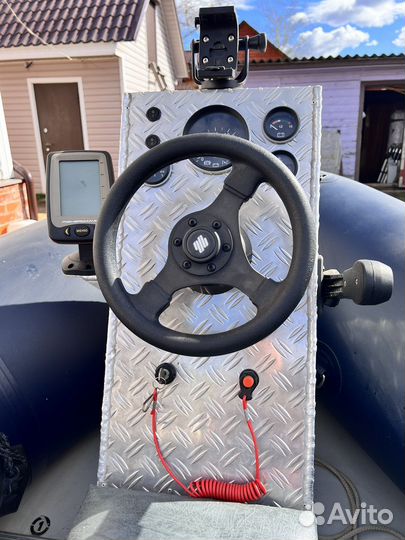 Лодка Nissamaran Tornado 420 + мотор