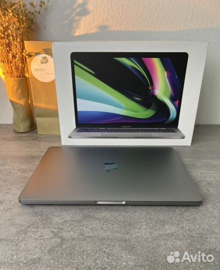 Macbook pro 13 m1 8gb 256gb