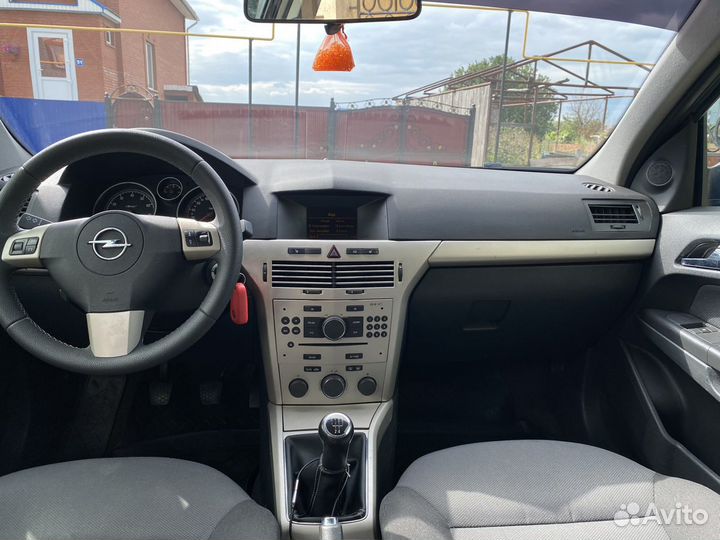 Opel Astra 1.6 МТ, 2007, 160 000 км