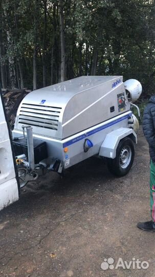 Аренда пневмонагнетателя для полусухой стяжке пола